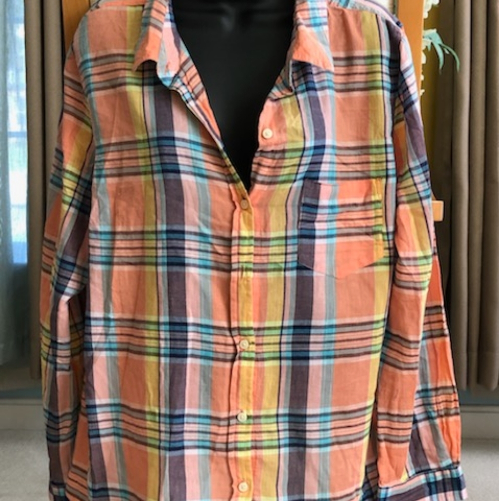 Old Navy button up top